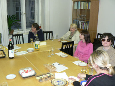 Cutting of Pitta Cake.